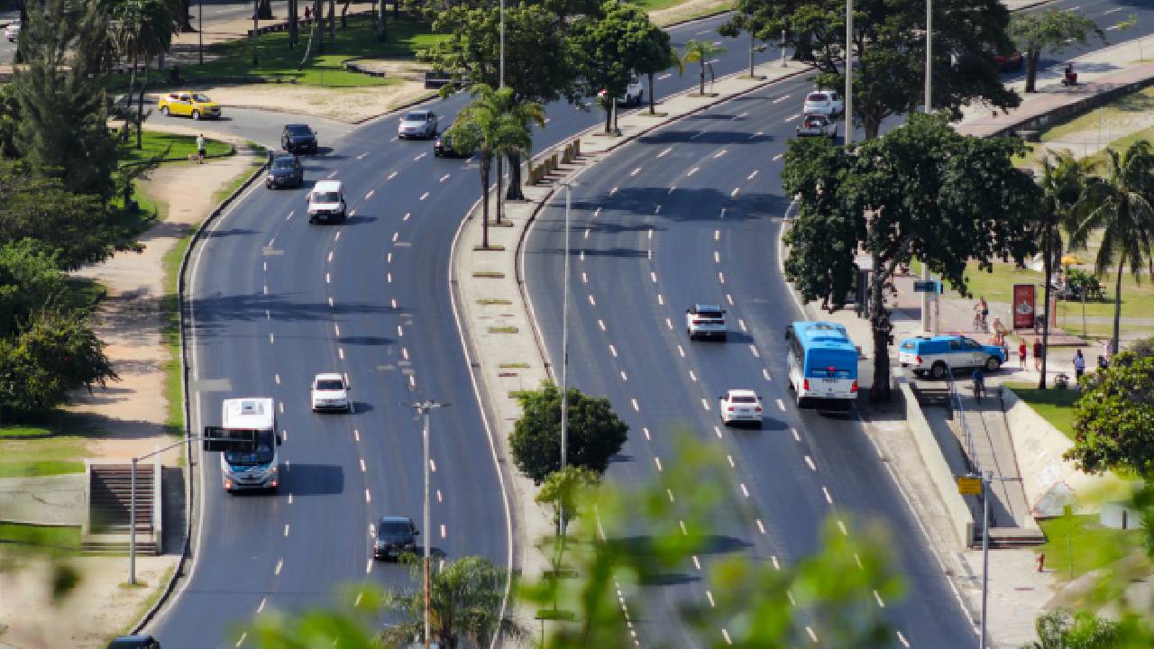 Por que terceirizar a regularização de acessos com especialistas - CEF.Projetos